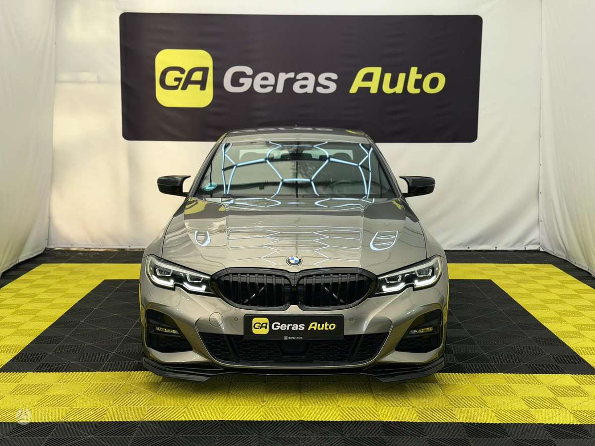 BMW 320, 2.0 l., Седан
