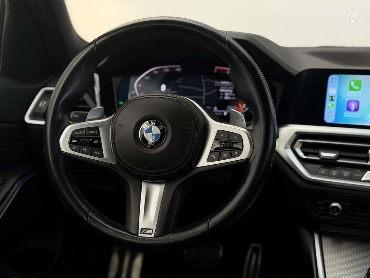 BMW 320, 2.0 l., Седан