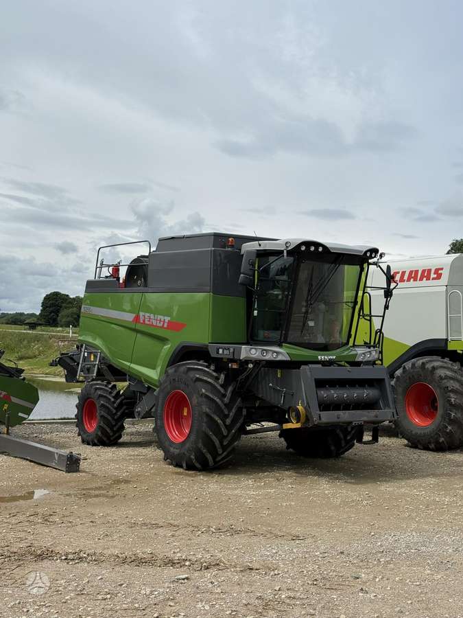 Fendt 5255 L, kombainai