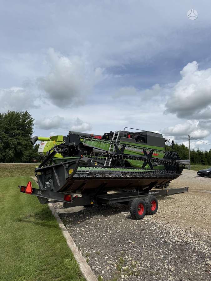 Fendt 5255 L, combine harvesters