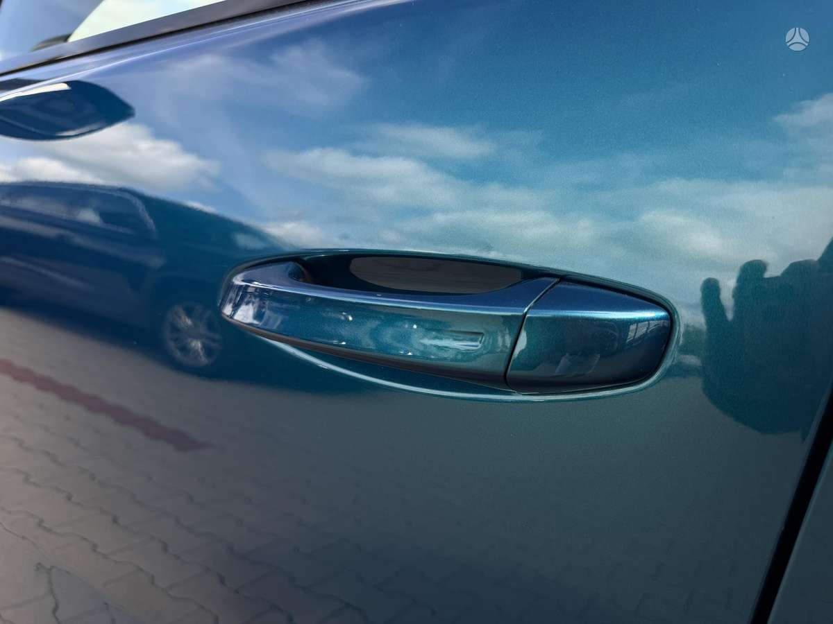 Peugeot 408 - 12