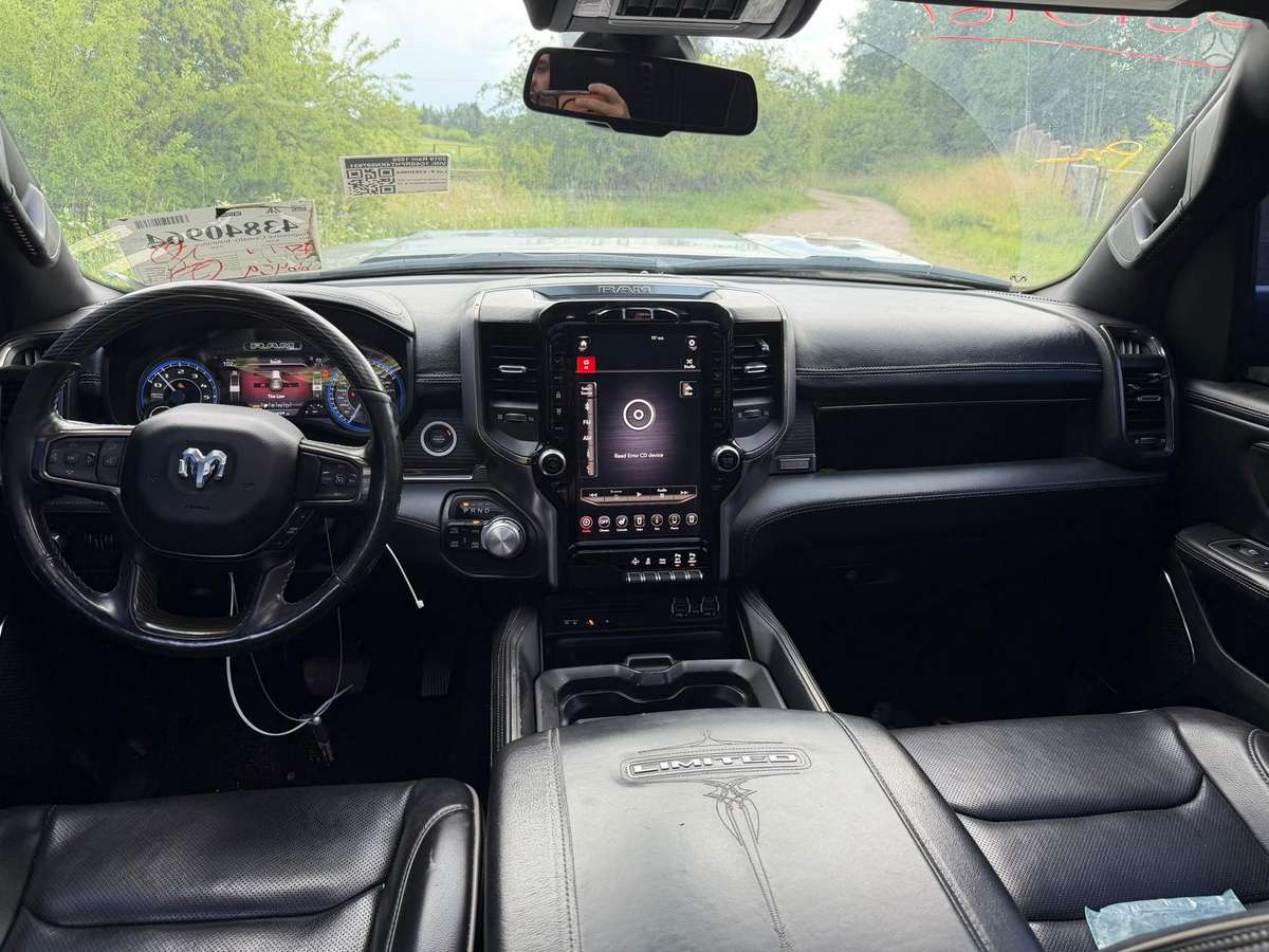 RAM 1500, 5.7 l., Пикап