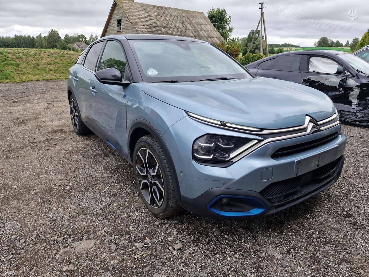 Citroen e-C4, Хэтчбек