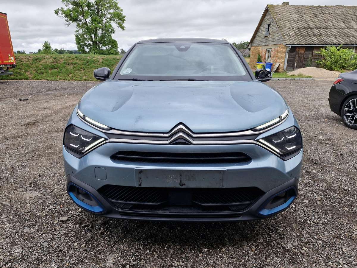 Citroen e-C4, Хэтчбек