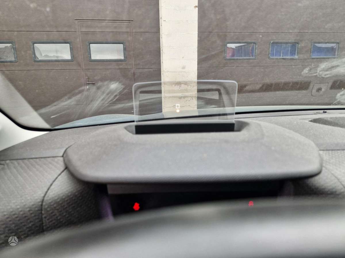 Citroen e-C4, hatchback