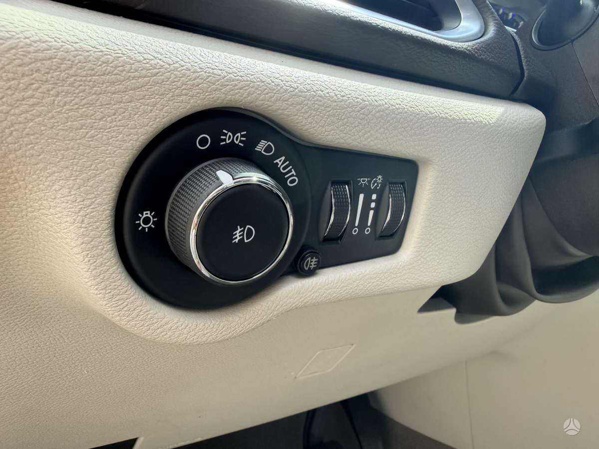 Chrysler Pacifica, 3.6 l., mpv / minivan