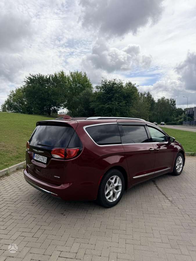 Chrysler Pacifica, 3.6 l., Минивэн