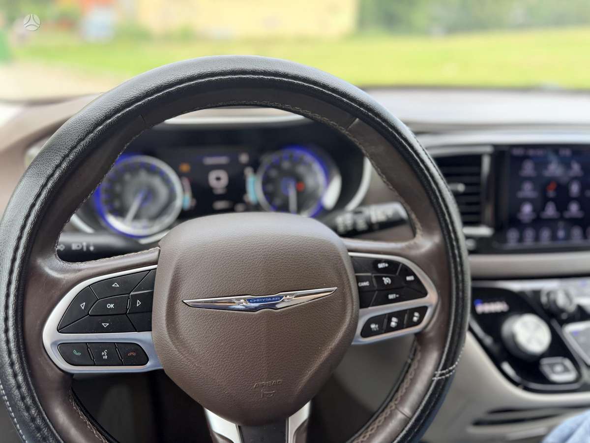 Chrysler Pacifica, 3.6 l., Минивэн