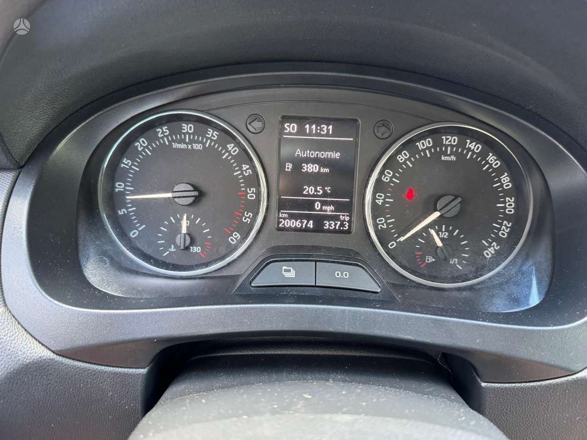 Skoda Rapid, 1.6 l., hatchback