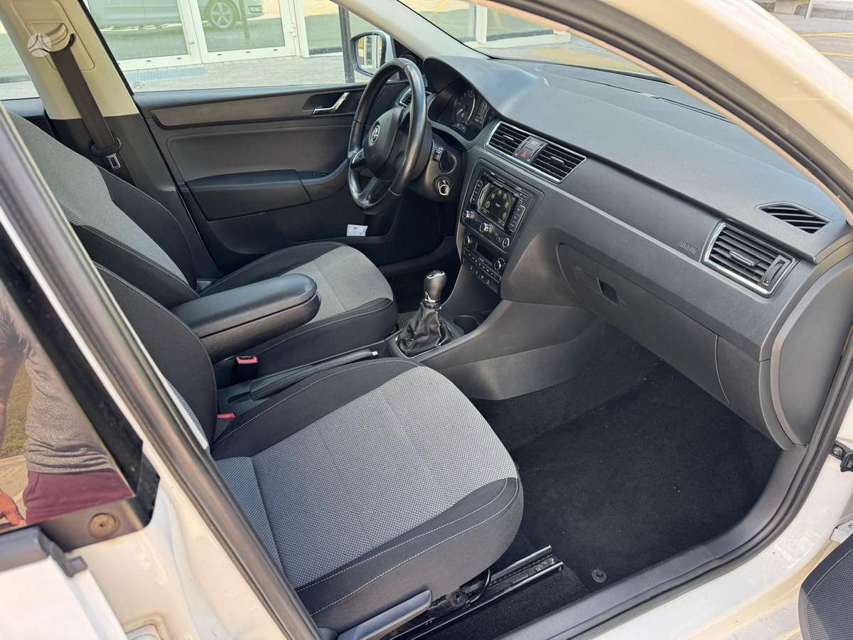 Skoda Rapid, 1.6 l., hatchback