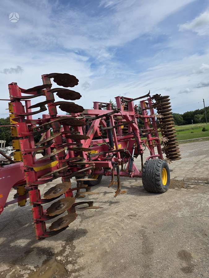 Vaderstad TopDown TD 500, scrapers, scrubbers