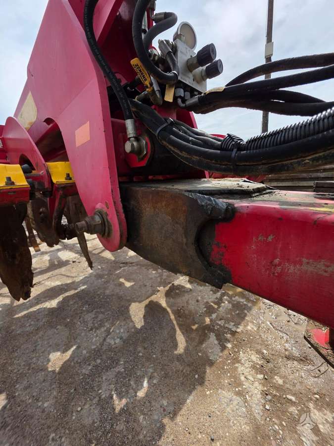 Vaderstad TopDown TD 500, скребки, скрубберы
