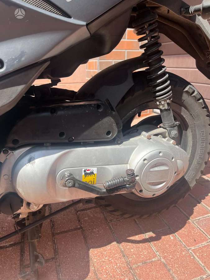 Piaggio Typhoon 50cc, мотороллеры / мопеды