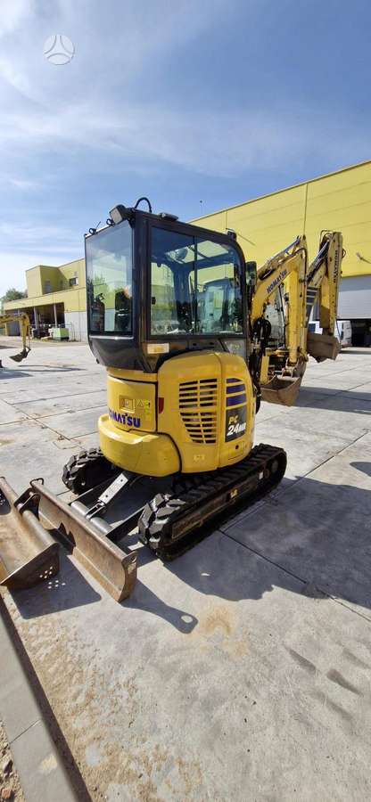 Komatsu PC24MR - 5, mini ekskavatori
