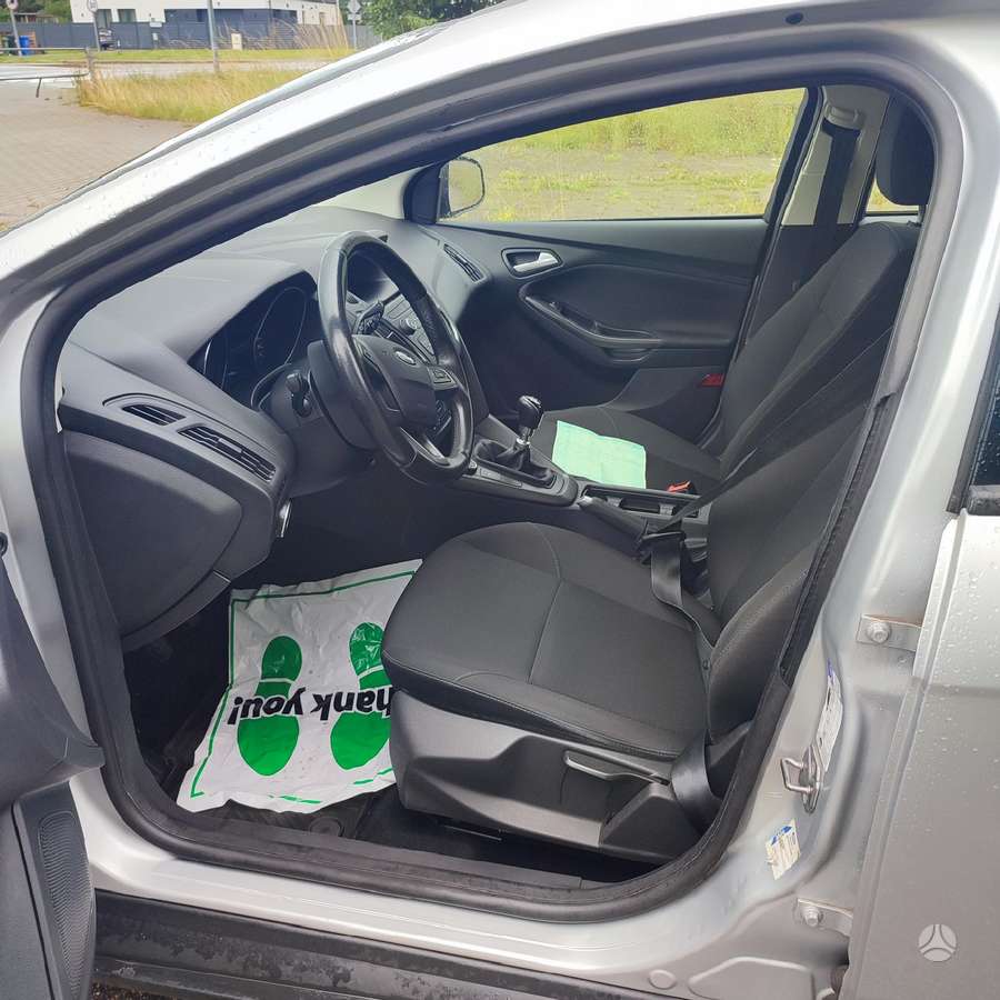 Ford Focus, 1.0 l., Хэтчбек