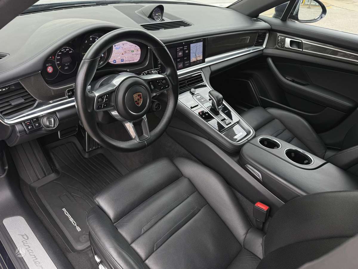 Porsche Panamera - 7