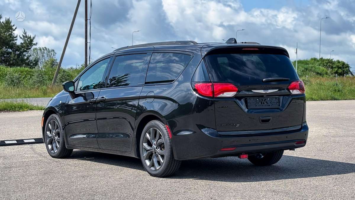 Chrysler Pacifica, 3.6 l., Минивэн
