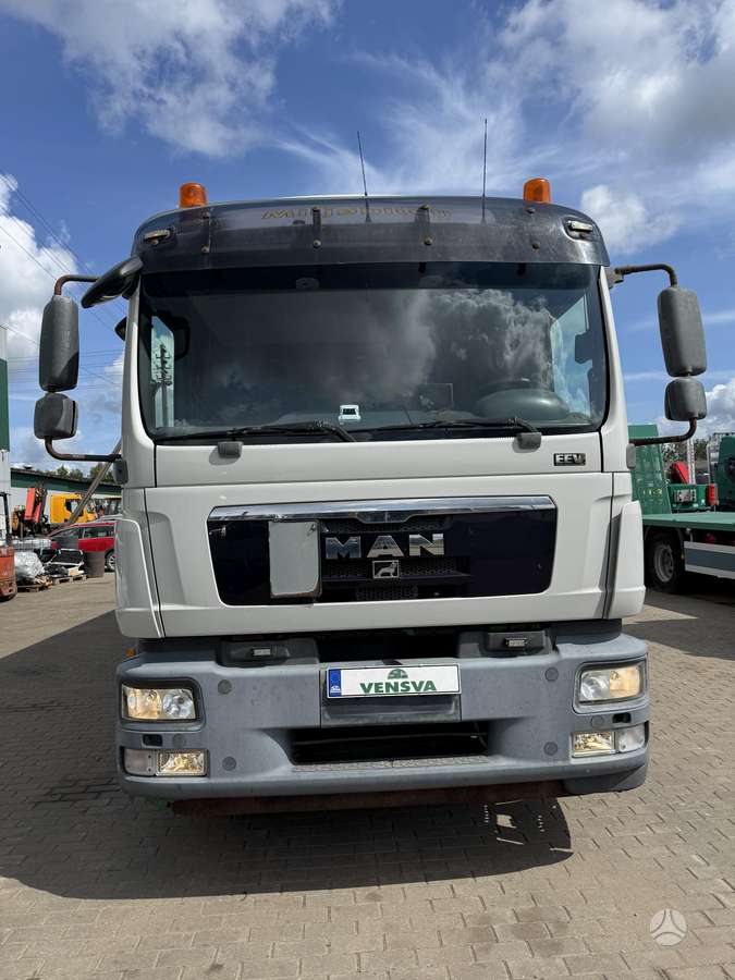 MAN TGM 26.340 EEV, dropside with curtains