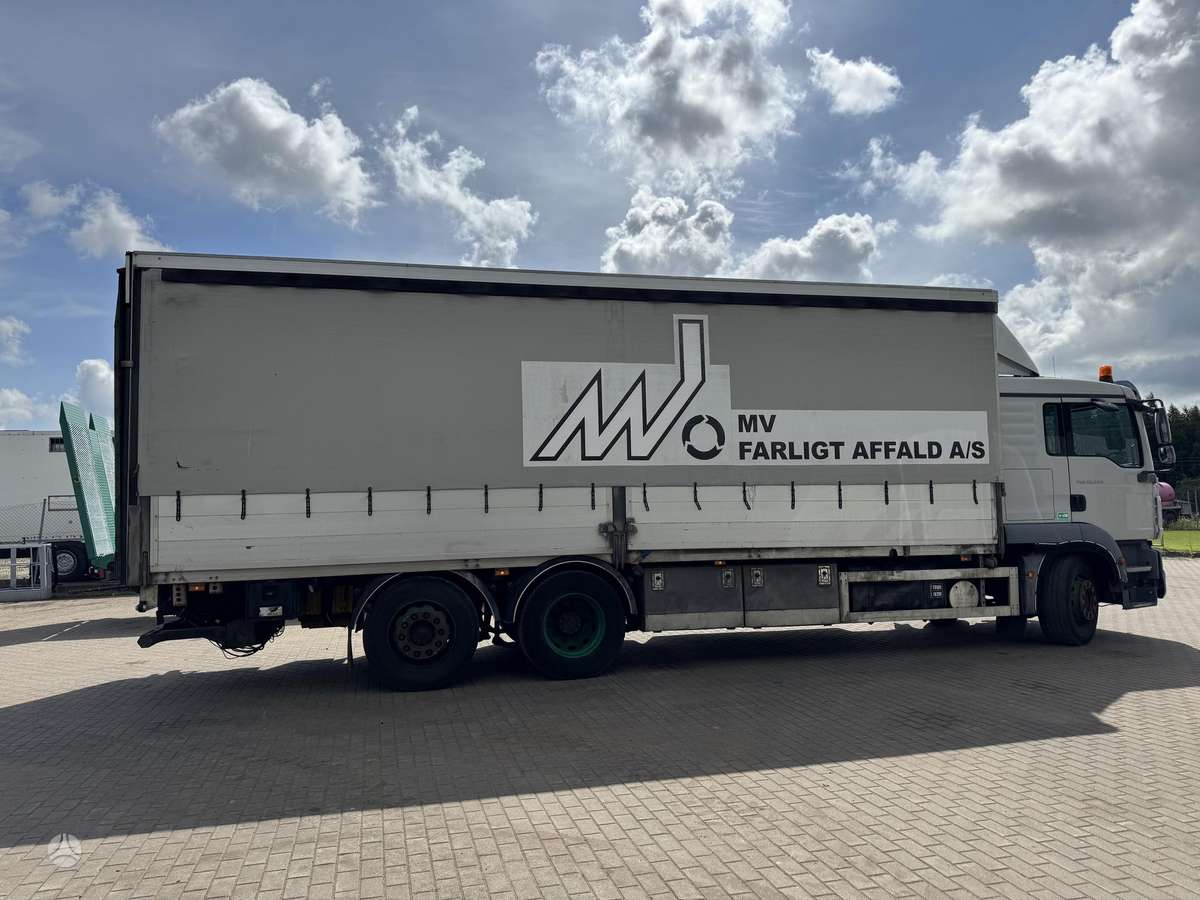 MAN TGM 26.340 EEV, dropside with curtains