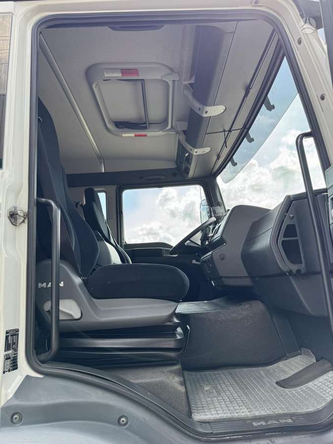 MAN TGM 26.340 EEV, бортовые с шторами