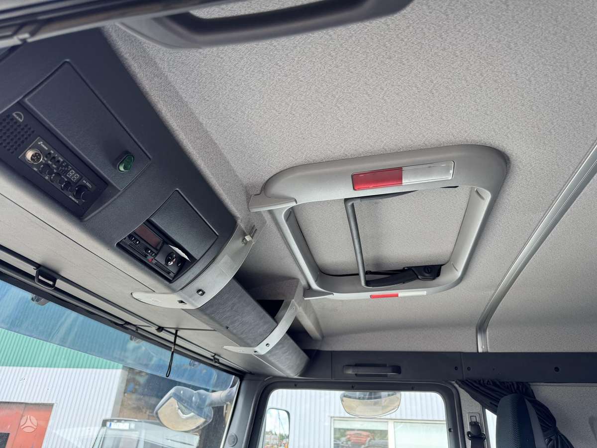 MAN TGM 26.340 EEV, dropside with curtains