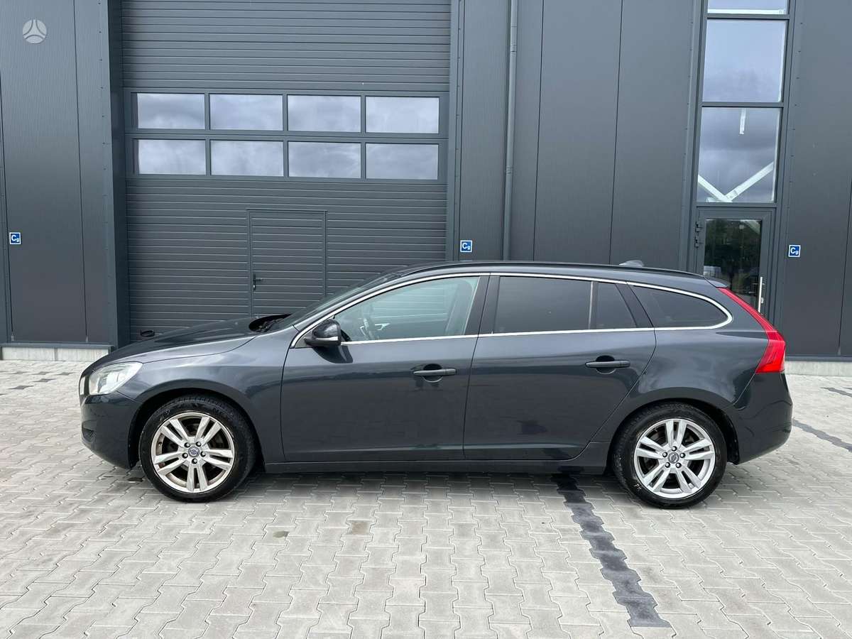 Volvo V60, 2.0 l., universalas
