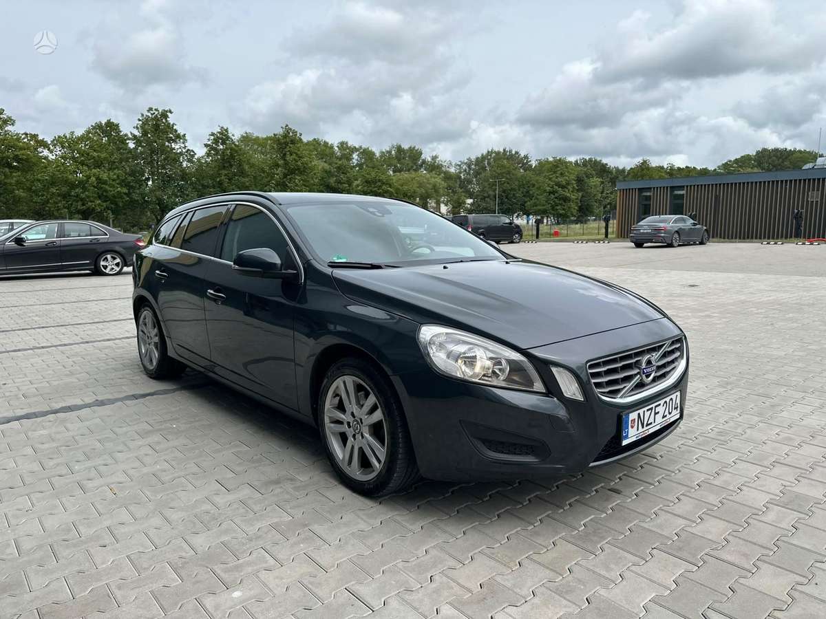 Volvo V60, 2.0 l., universalas
