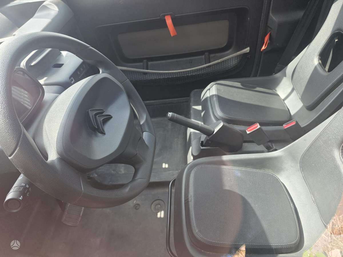 Citroen Ami, Хэтчбек