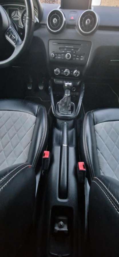 Audi A1, 1.6 l., hatchback