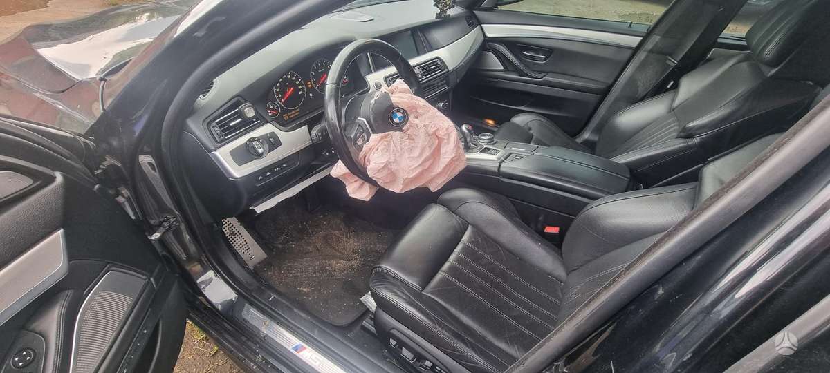 BMW M5, 4.4 l., Седан
