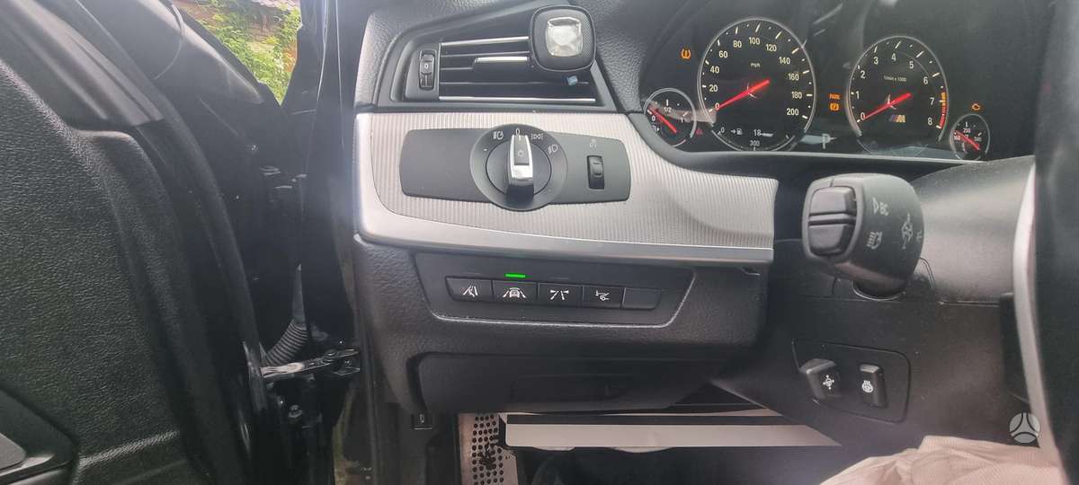 BMW M5, 4.4 l., Седан