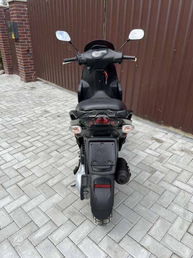 Gilera Runner 49cc, мотороллеры / мопеды