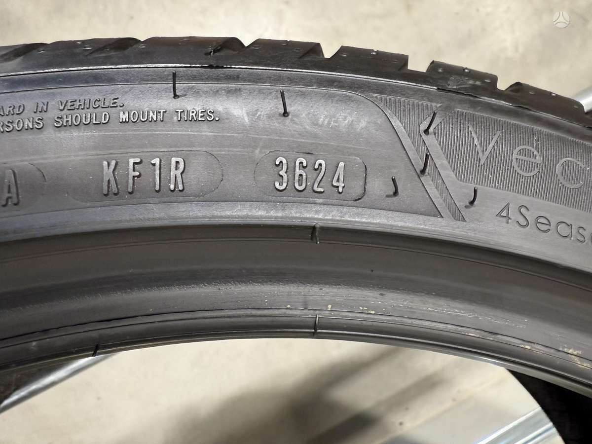 Goodyear Vector4Seasons//2024m, universalios 225/40 R19