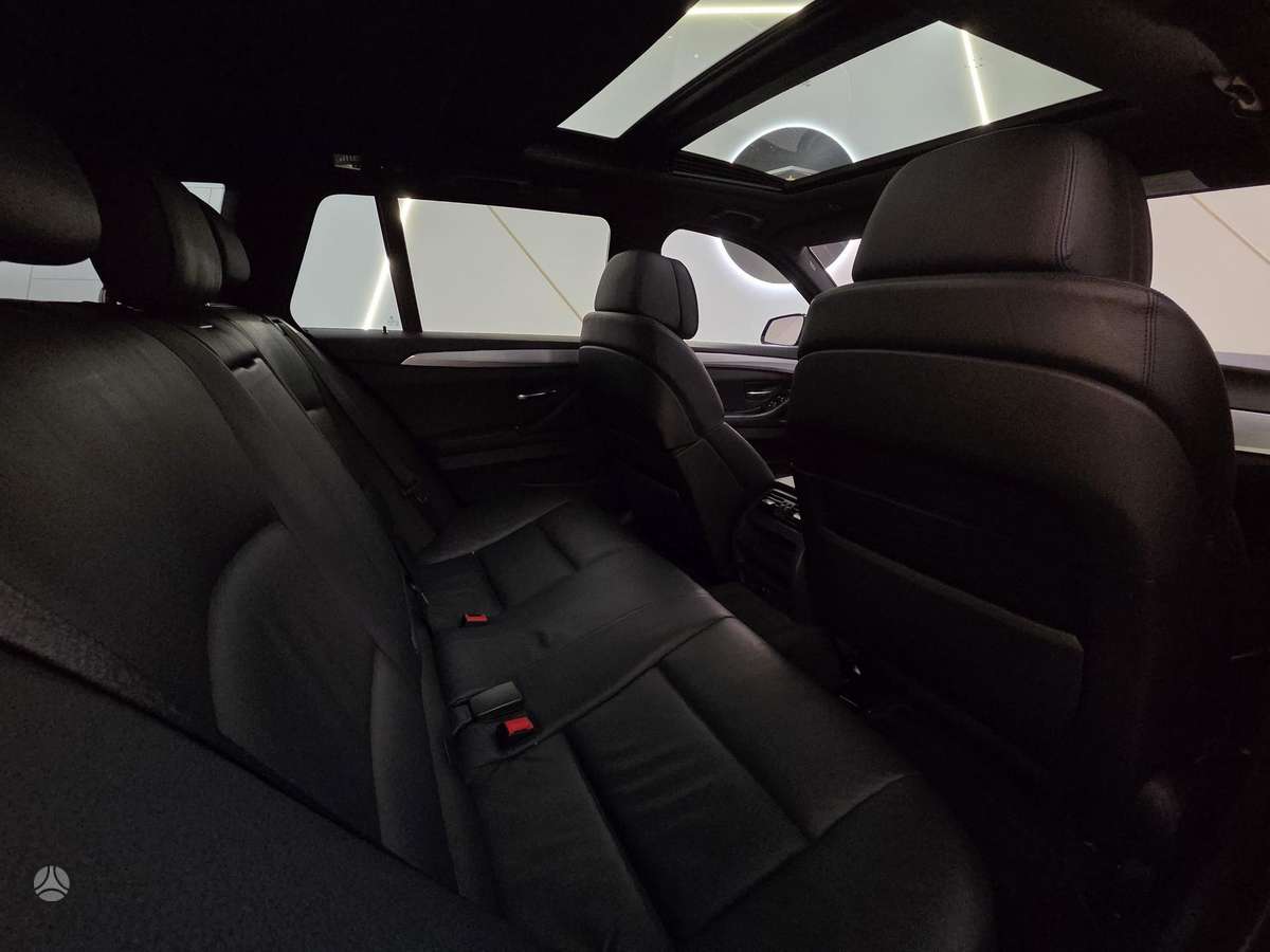 BMW 535, 3.0 l., wagon