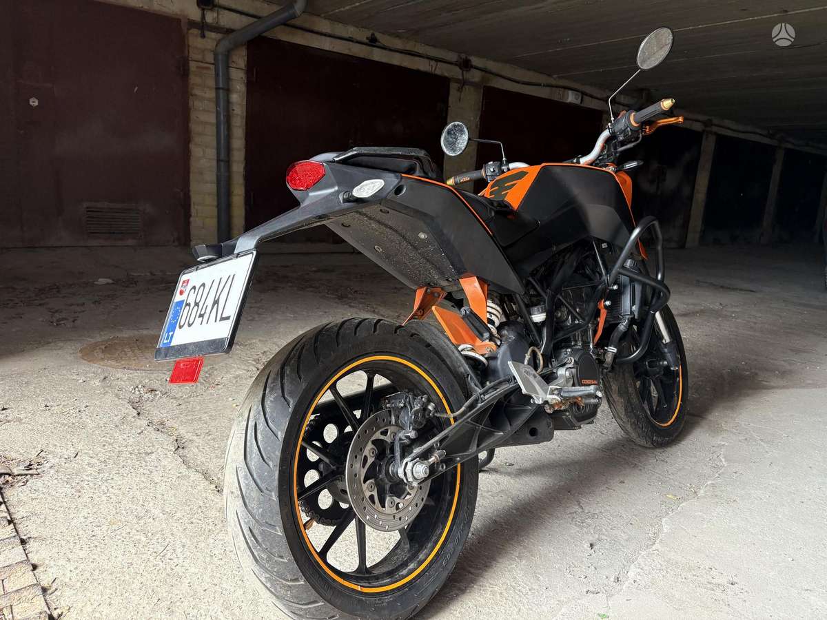 KTM Duke 125cc, street / classic