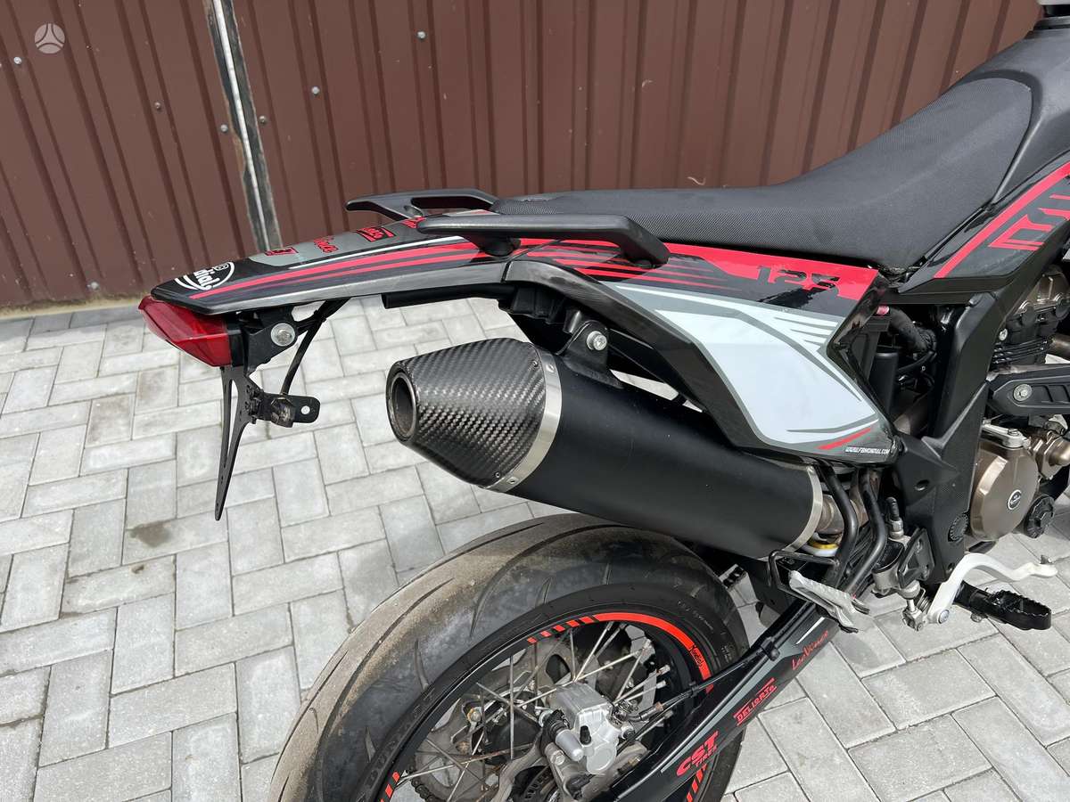 Aprilia SX 125cc, supermoto
