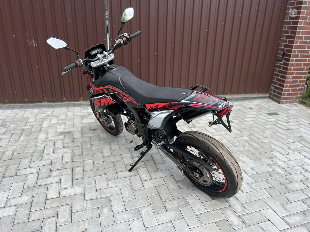 Aprilia SX 125cc, supermoto