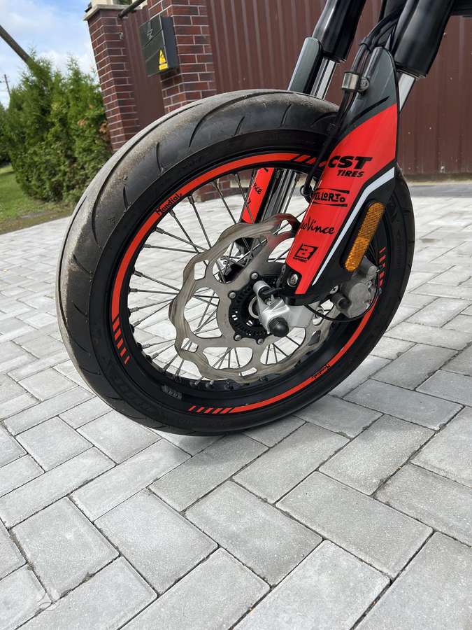 Aprilia SX 125cc, supermoto