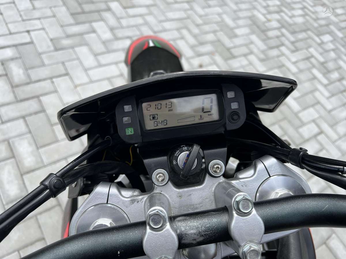 Aprilia SX 125cc, supermoto