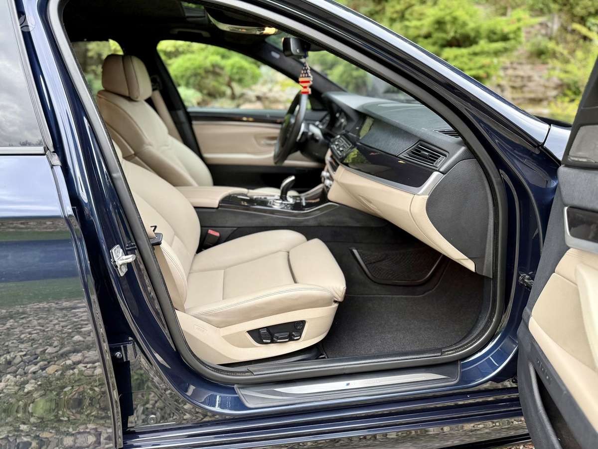 BMW 535, 3.0 l., Седан
