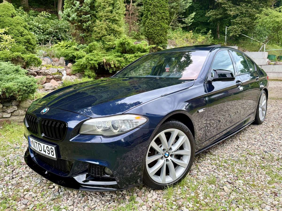 BMW 535, 3.0 l., Седан