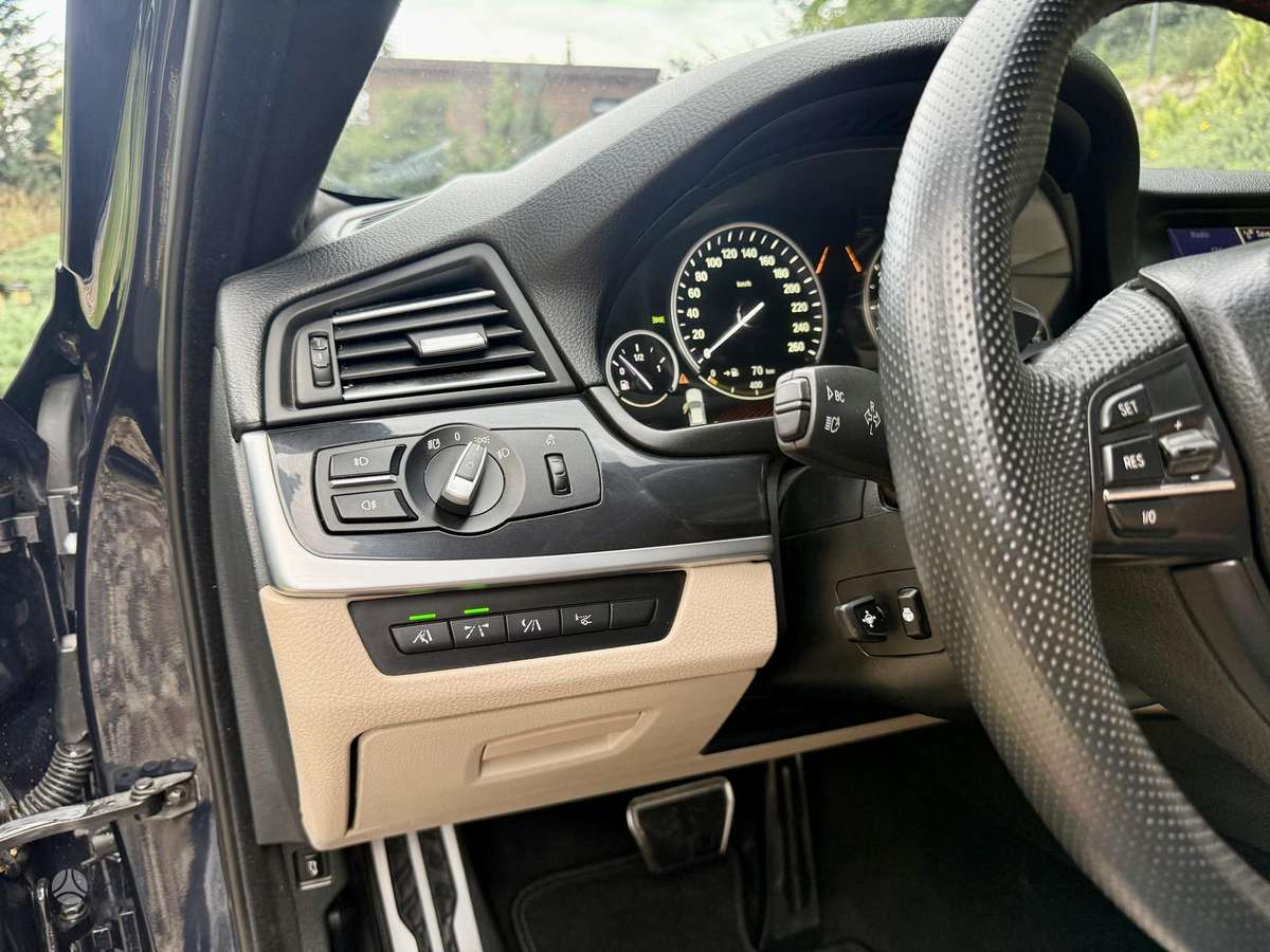 BMW 535, 3.0 l., Седан