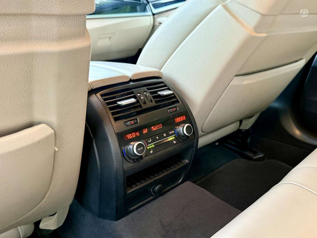 BMW 535, 3.0 l., Седан
