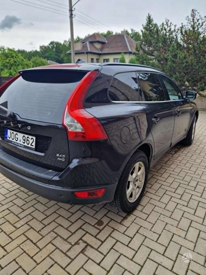 Volvo XC60 - 2