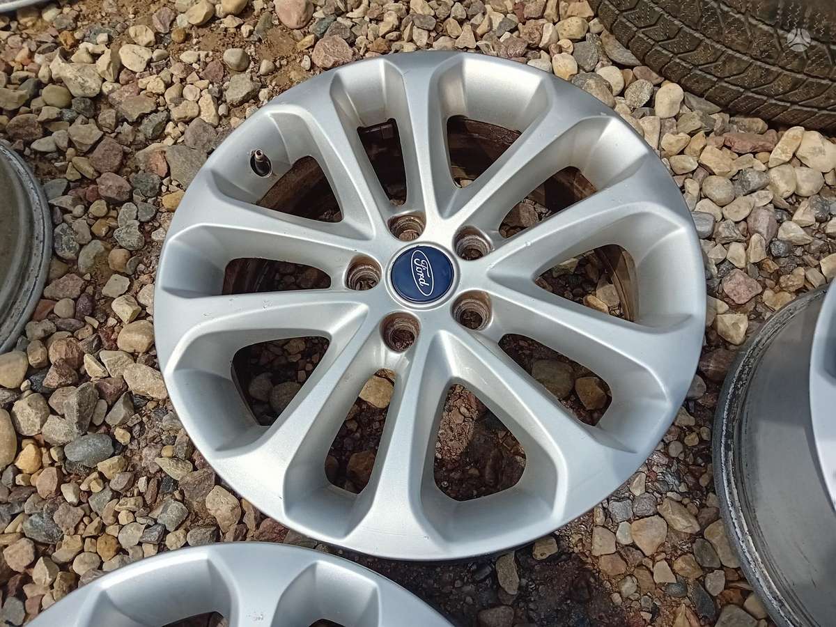 Ford, lengvojo lydinio, R17