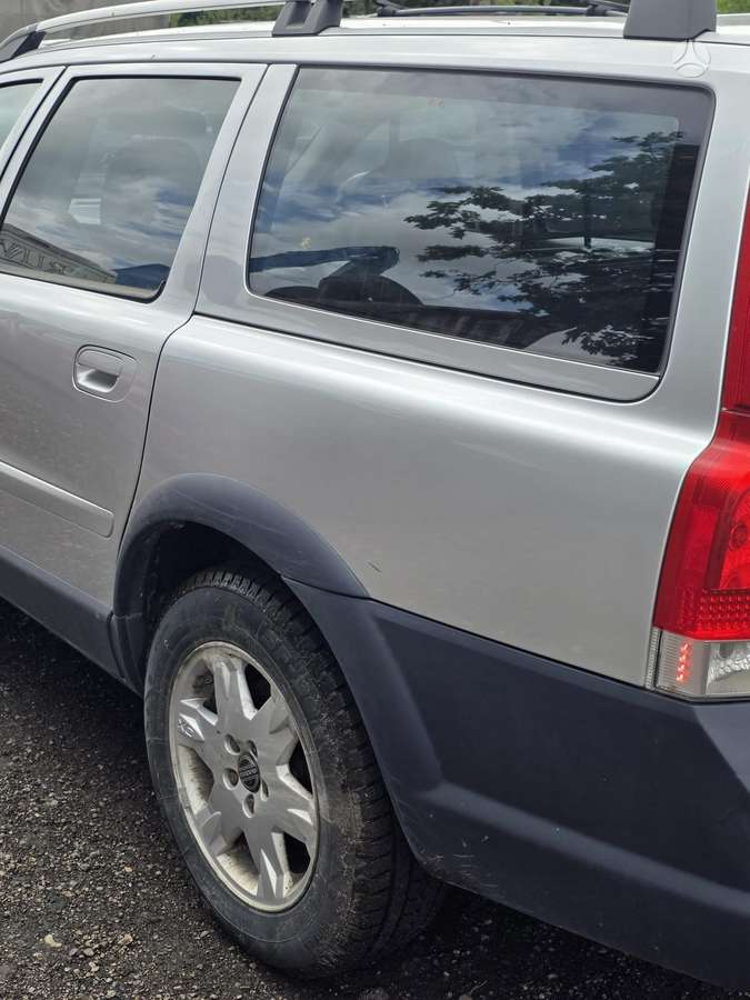Volvo XC70 rezerves daļās
