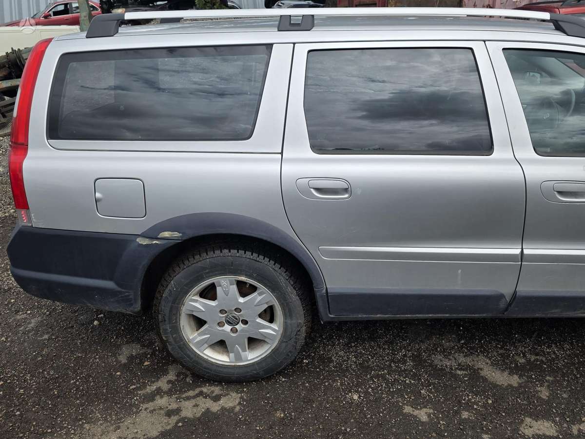 Volvo XC70 по частям