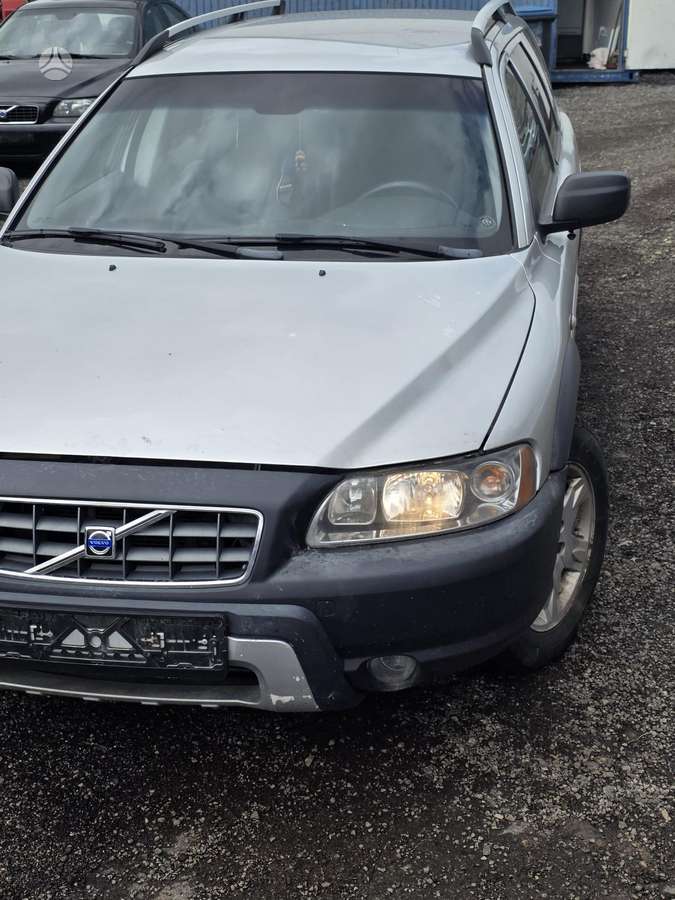 Volvo XC70 rezerves daļās