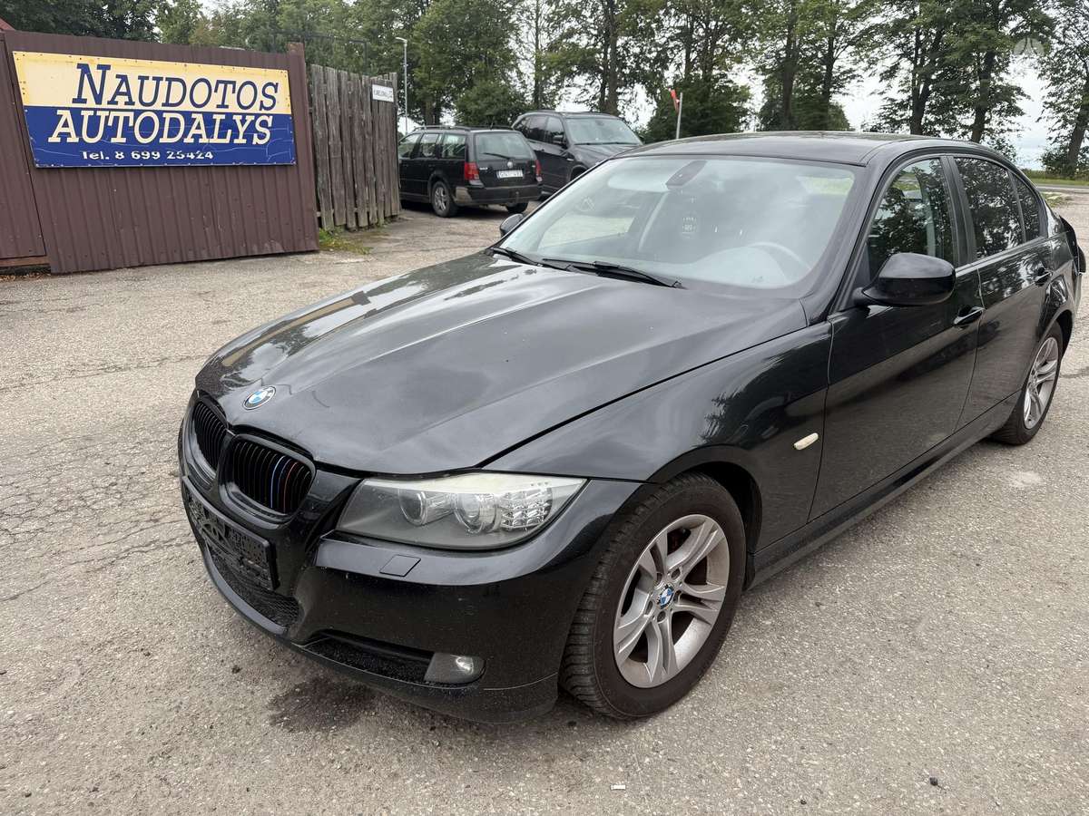BMW 3 serija 475 9