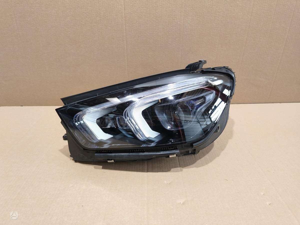 Mercedes-Benz GLE klasė lights